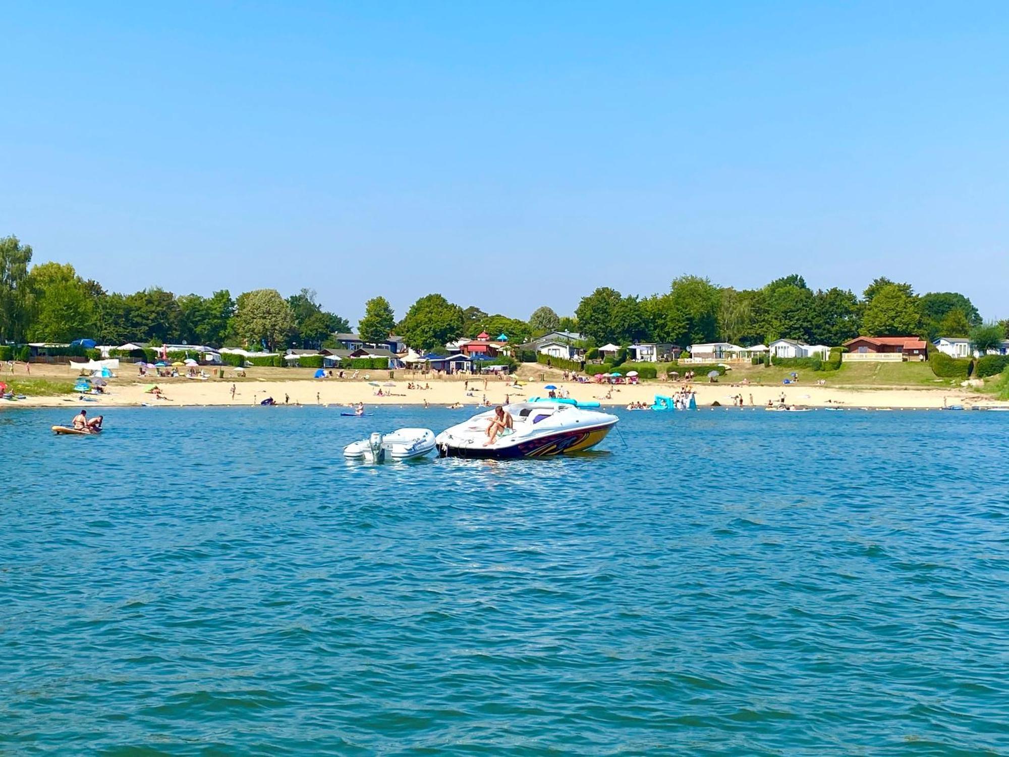 Resort Rhederlaagse Meren Lathum 외부 사진